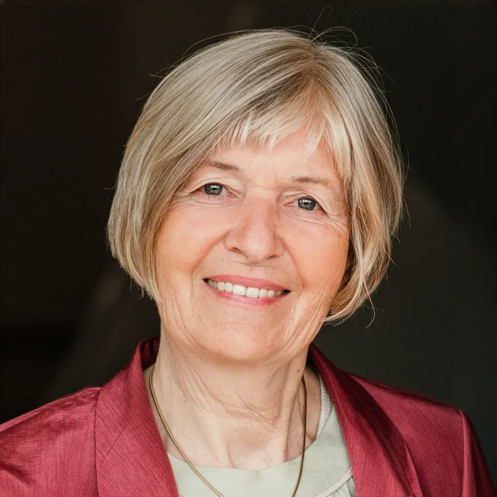 Christine Laude